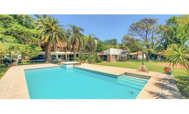 Casa quinta imponente en Funes