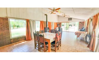 Casa quinta imponente en Funes