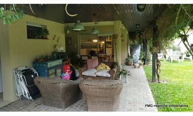 Funes Hills San Marino