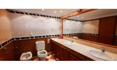 Casa quinta en Roldán, barrio Los Olmos.