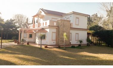 Propiedad sobre Newbery (Fisherton) IDEAL COMERCIAL / CONSTRUCTORAS.