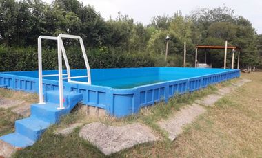 VENTA Casa con Pileta en hermoso terreno en OLIVEROS