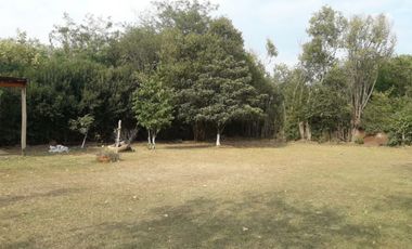VENTA Casa con Pileta en hermoso terreno en OLIVEROS