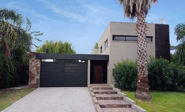 Country MIRAFLORES Funes Hills