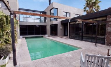 Country MIRAFLORES Funes Hills