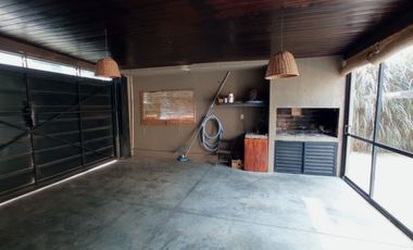 Country MIRAFLORES Funes Hills