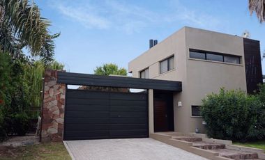 Country MIRAFLORES Funes Hills