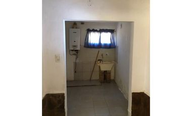 Calle SALTA  Nº 445 - OLIVEROS RETASADA!!!
