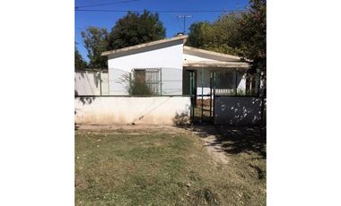 Calle SALTA  Nº 445 - OLIVEROS RETASADA!!!