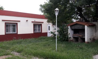 VENTA Casa 2 Dormitorios gran Patio Verde en Granadero Baigorria (Excelente ubicación)
