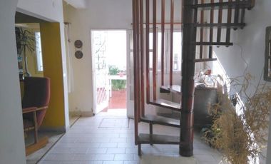 VENTA - Casa de 4 dormitorios - Excelente estado.