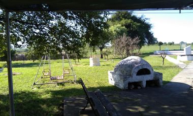Casa de Campo y 2 Has - Ideal Fin de Semana - Emprendimientos- en Victoria Entre Ríos