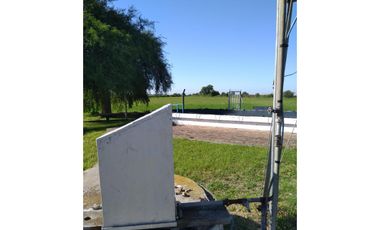 Casa de Campo y 2 Has - Ideal Fin de Semana - Emprendimientos- en Victoria Entre Ríos