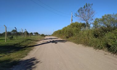 Casa de Campo y 2 Has - Ideal Fin de Semana - Emprendimientos- en Victoria Entre Ríos