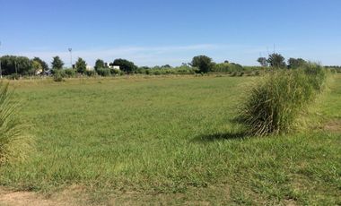 VENTA TERRENO BARRIO LAS CASUARINAS IBARLUCEA