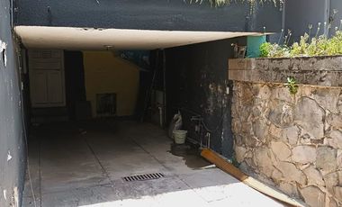 Casa excelente para oficinas corporativas y/o consultorios