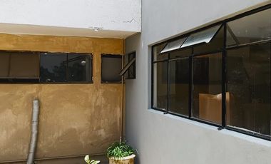 Casa excelente para oficinas corporativas y/o consultorios