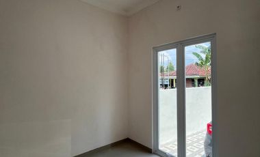 RUMAH MINIMALIS HARGA SUPER EKONOMIS DI MARGOLUWIH SAYEGAN SLEMAN