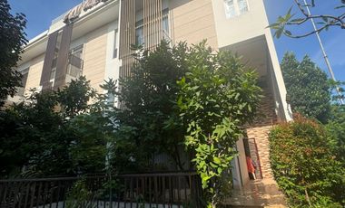 Dijual/Disewa rumah townhouse furnished di Ancol Barat