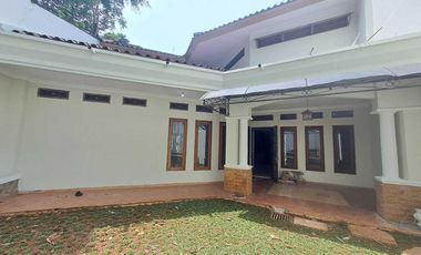 Disewakan Rumah 2 lantai rapih siap huni Cinere depok strategis