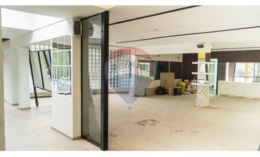 Inversión Perfecta: Local Comercial en Las Condes