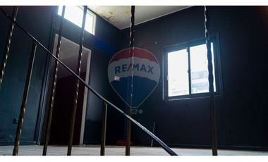 ¡Local comercial premium en Las Condes!