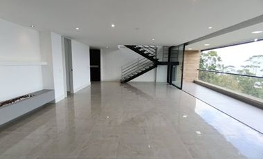 ARRIENDO de CASA RESIDENCIAL en ENVIGADO