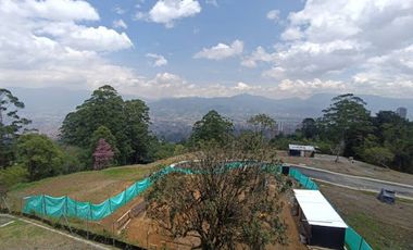 ARRIENDO de CASA RESIDENCIAL en ENVIGADO