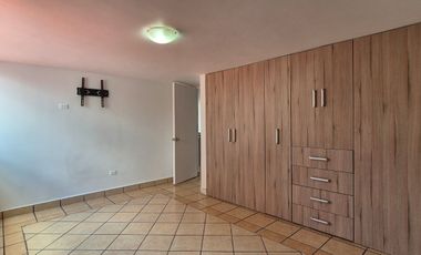 CASA EN RENTA PARA OFICINAS EN GABRIEL PASTOR! 16 DE SEPT A UNOS PASOS!