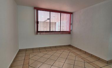 CASA EN RENTA PARA OFICINAS EN GABRIEL PASTOR! 16 DE SEPT A UNOS PASOS!