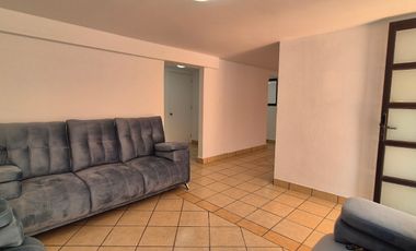 CASA EN RENTA PARA OFICINAS EN GABRIEL PASTOR! 16 DE SEPT A UNOS PASOS!