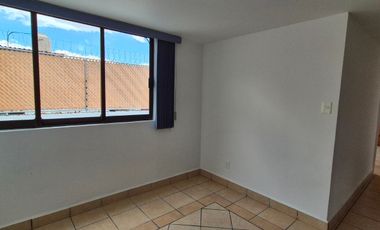 CASA EN RENTA PARA OFICINAS EN GABRIEL PASTOR! 16 DE SEPT A UNOS PASOS!