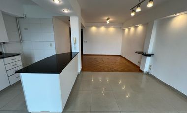 APTO CRÉDITO PELLEGRINI 1500 CON COCHERA