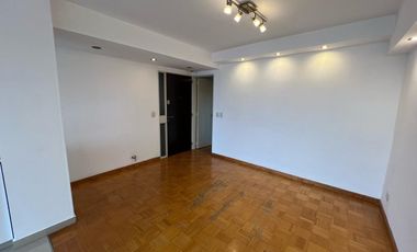 APTO CRÉDITO PELLEGRINI 1500 CON COCHERA