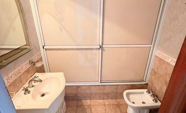 VENTA CASA 3 DORMITORIOS LOMAS DE ALBERDI