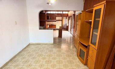 VENTA CASA 3 DORMITORIOS LOMAS DE ALBERDI