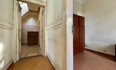 Casa a reciclar Suipacha 511 - Oportunidad!