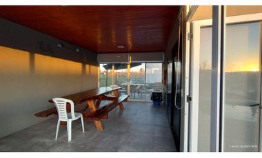 Se vende quincho con piscina en barrio Ribera de Andino. Tu oportunidad de inversión cerca del rio y de reserva natural