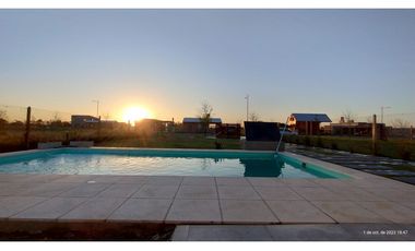 Se vende quincho con piscina en barrio Ribera de Andino. Tu oportunidad de inversión cerca del rio y de reserva natural