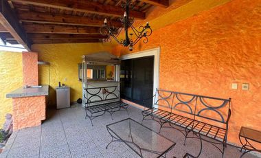 Casa en Venta en zona Burgos