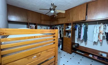 Casa en Venta en zona Burgos