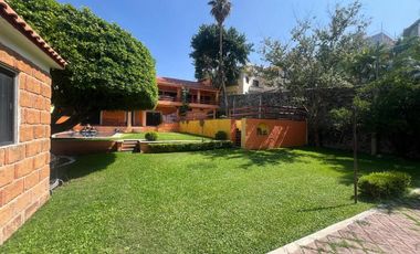 Casa en Venta en zona Burgos