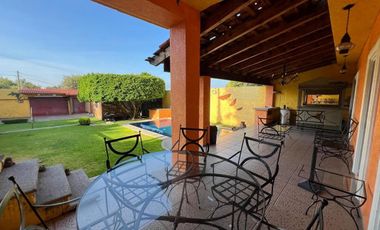 Casa en Venta en zona Burgos