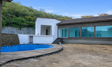 QUINTA VENTA $18,500,000 MN CARRETERA NACIONAL