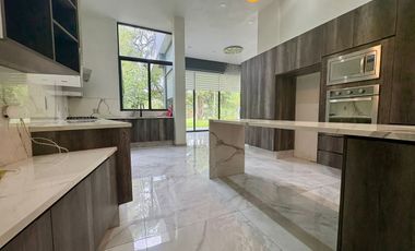 Casa en venta en cañadas