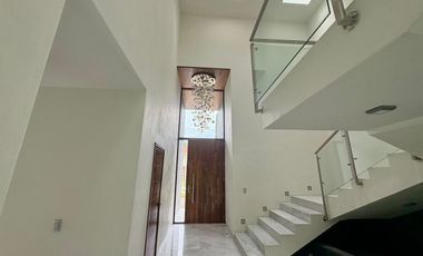 Casa en venta en cañadas