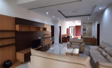 Rumah Bagus Tengah Kota Dekat Pintu Tol Banyuanyar Solo