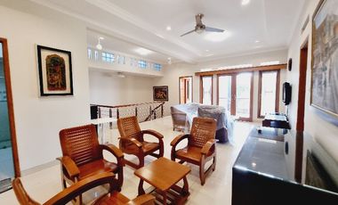 Rumah Mewah Lux 2.5 Lt Full Furnished Solo Kota