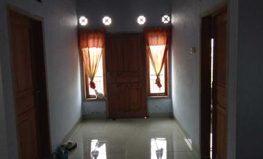 Rumah Nyaman 2 Lt Bisa Utk Usaha Kantor Dll