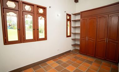 CASA CAMPESTRE EN ARRIENDO  VIA AEROPUERTO EL EDEN/ QUINDIO